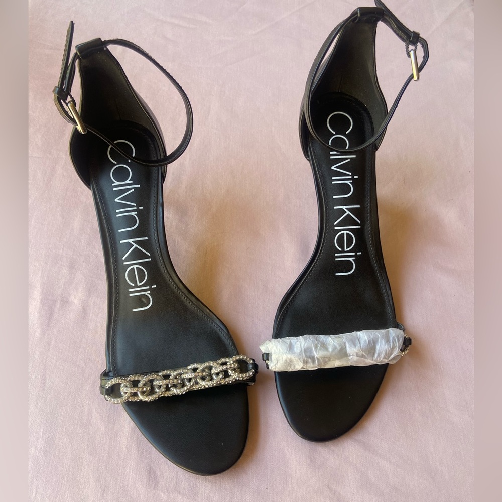 NEW Calvin Klein gemstone strappy sandals